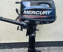 4-stroke  outboard  Mercury-5 hp