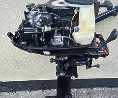 4-stroke  outboard  Mercury-5 hp