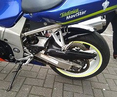 Gsxr 600 k2 - Image 4/6