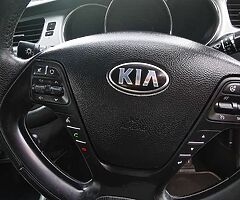 Kia Ceed EX 1.6 Diesel - Image 7/10