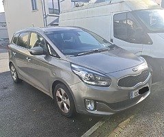 132 Kia Carens - 1.7 desile - Image 6/10