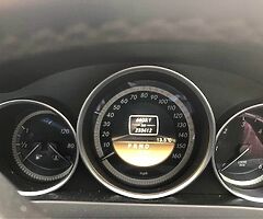 Mercedes Benz 2011 C200 Cdi