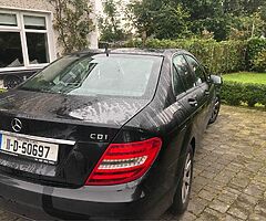 Mercedes Benz 2011 C200 Cdi - Image 6/10