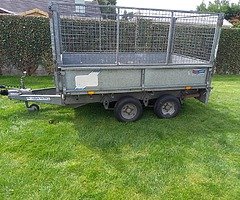 8 x 5 iforwilliams trailer.