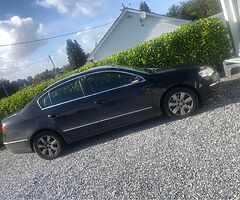 2 litre Volkswagen Passat Highline - Image 4/5