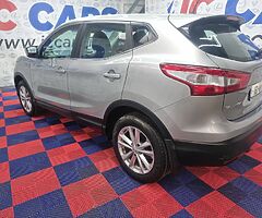 2016 Nissan Qashqai - Image 4/10