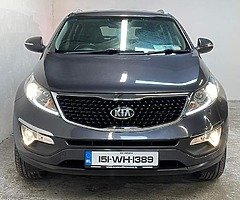 2015 kia sportage - Image 4/10