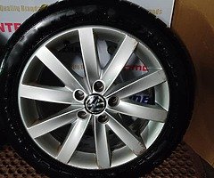 Genuine VW R17 Alloys - Image 4/10