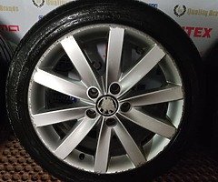 Genuine VW R17 Alloys - Image 5/10