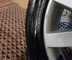 Genuine VW R17 Alloys - Image 6/10