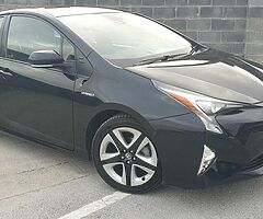 2016 TOYOTA PRIUS LUXURY EDITION HYBRID 
ONLY 74 000KM F,S,H