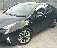 2016 TOYOTA PRIUS LUXURY EDITION HYBRID 
ONLY 74 000KM F,S,H