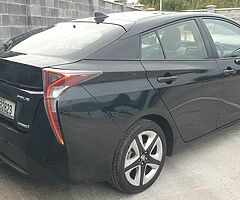 2016 TOYOTA PRIUS LUXURY EDITION HYBRID 
ONLY 74 000KM F,S,H - Image 5/10