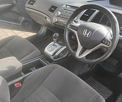 Honda civic auto 1.8 petrol - Image 4/7