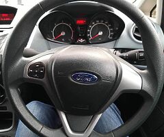 Ford Fiesta - Image 7/10