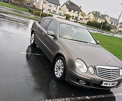 Mercedes E220 - Image 4/8