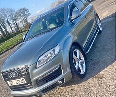 Audi Q7 - Image 10/10