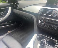 BMW 330d MSport - Image 8/10