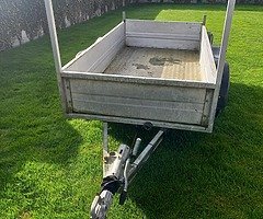 8x4 trailer.