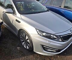 2014 KIA OPTIMA 1.7 DIESEL FOR PARTS! - Image 5/5