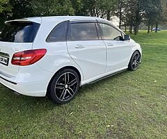 142 mercedes b class 1.5 diesel sport