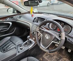 2011 Vauxhall insignia elite breaking - Image 8/10