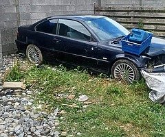 BMW 318 Cl coupe parts only