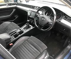 Volkswagen Passat 2.0 GT TDI - Image 4/6