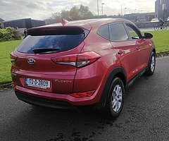 Hyundai Tucson - Image 8/10