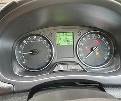 Skoda fabia 1.6TDI NCT 08-23 - Image 9/10