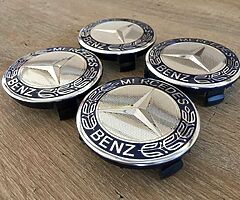 Mercedes 75 mm Centre Caps dark blue