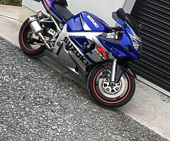 Suzuki GSXR 600 K2