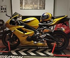 Triumph Daytona 675 SE