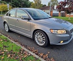 Volvo S40 2ltr Diesel  (cheap tax)