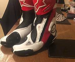 Alpinestars boots and back protector