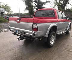 2003 Mitsubishi L200 Crew cab 5 seats Tax 333e - Image 4/8