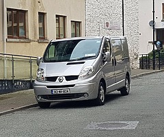 2014 RENAULT TRAFIC SPORT NAVAN