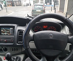 2014 RENAULT TRAFIC SPORT NAVAN