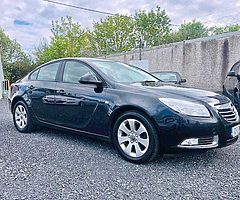 €61 PER WEEK ON FINANCE 2012 OPEL INSIGNIA