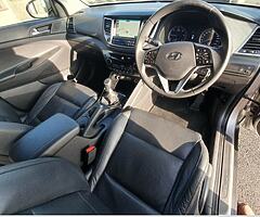 161 D HYUNDAI TUSCON - Image 6/8