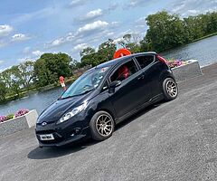 Ford Fiesta Mk7 1.25 lt - Image 9/9