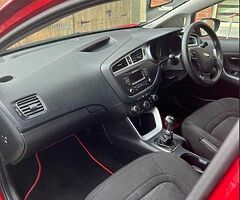 Kia Ceed - Image 4/8