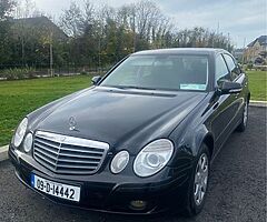 Mercedes Benz E220 Automatic