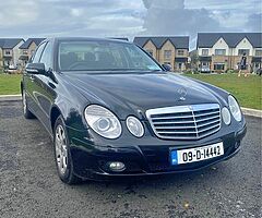 Mercedes Benz E220 Automatic - Image 7/7