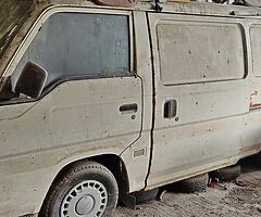 Nissan Urvan 1991