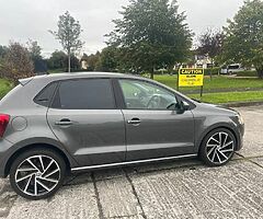 2010 Grey Volkswagen Polo 
COMFORTLINE 1.2 MANUAL 5SPEED 70BHP 5DR - Image 4/6