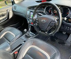 Kia Ceed 4Tech Diesel Manual Top Spec - Image 9/10