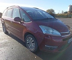 Citroën c4 Grand Picasso exclusive 7seater Automatic - Image 4/8