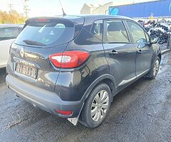 2014 RENAULT CAPTUR 0.9 PETROL MANUAL FOR BREAKING ONLY! - Image 4/6