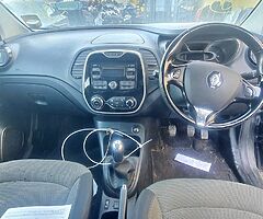 2014 RENAULT CAPTUR 0.9 PETROL MANUAL FOR BREAKING ONLY! - Image 6/6